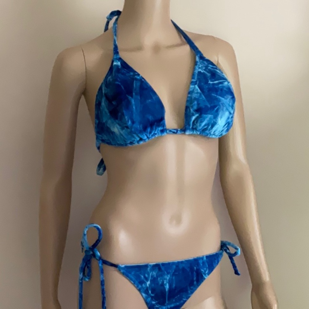 Venus Crushed Blue Velvet String Bikini Set